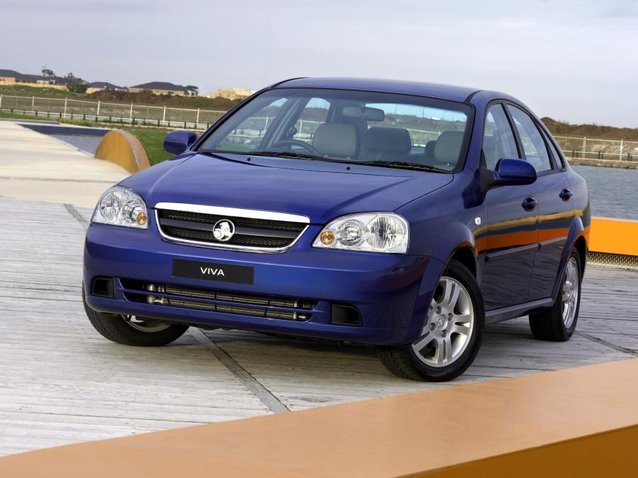  Holden Viva Sedan 2005 года  (фото 7 из 18)